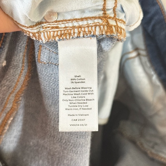 Talbots • The Curvy Straight Leg Jean Size 14 Medium Wash High Rise Denim Casual - Picture 10 of 11